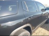 GMC ACADIA AWD AT4 снимка