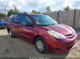 TOYOTA SIENNA LE photo