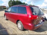 TOYOTA SIENNA LE photo