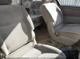 TOYOTA SIENNA LE photo