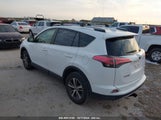 TOYOTA RAV4 XLE JTMWFREV4JD****** снимка