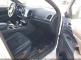 JEEP GRAND CHEROKEE ALTITUDE 4X2 снимка