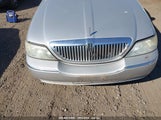 LINCOLN TOWN CAR ULTIMATE L 1LNHM85W44Y****** снимка