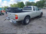 TOYOTA TACOMA photo