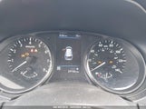 NISSAN ROGUE SV JN8AT2MV0KW****** снимка