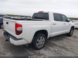 TOYOTA TUNDRA 1794 5.7L V8 5TFAW5F19JX****** fotografie