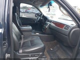 CHEVROLET SUBURBAN 1500 LT2 1GNFK26389R****** снимка