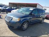 CHRYSLER TOWN & COUNTRY TOURING снимка