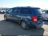 CHRYSLER TOWN & COUNTRY TOURING снимка