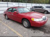 LINCOLN TOWN CAR SIGNATURE photo