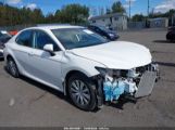 TOYOTA CAMRY LE HYBRID снимка