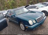 MERCEDES-BENZ E 320 photo