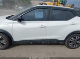 NISSAN KICKS SV 3N1CP5CU2JL****** снимка
