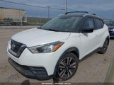 NISSAN KICKS SV 3N1CP5CU2JL****** снимка