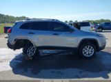 JEEP CHEROKEE LATITUDE снимка