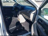 DODGE GRAND CARAVAN SE/SXT photo