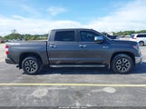 Toyota Tundra Limited 5.7L V8 5TFAY5F14LX952781 fotografie