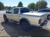 TOYOTA TACOMA PRERUNNER V6 photo