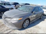 TOYOTA CAMRY XLE photo