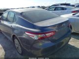 TOYOTA CAMRY XLE photo