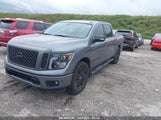 NISSAN TITAN SV 1N6AA1E67JN****** снимка