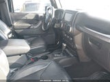 JEEP WRANGLER JK UNLIMITED ALTITUDE 4X4 1C4BJWEG2JL****** photo