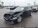 INFINITI Q50 photo