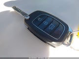 HYUNDAI TUCSON SE KM8J23A47JU****** снимка