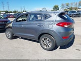 HYUNDAI TUCSON SE KM8J23A47JU****** снимка