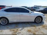 LEXUS ES 300H ULTRA LUXURY photo