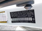 TOYOTA COROLLA IM JTNKARJE8HJ****** снимка