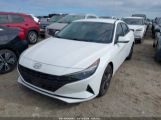 HYUNDAI ELANTRA SEL photo