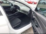 HYUNDAI ELANTRA SEL photo