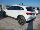 MERCEDES-BENZ GLA 250 photo