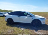 TESLA MODEL X 100D/75D/P100D 5YJXCBE42JF****** снимка