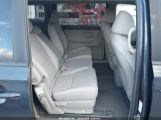 KIA SEDONA LX снимка