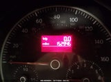 VOLKSWAGEN NEW BEETLE SE 3VWRF31Y18M****** снимка