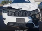 JEEP GRAND CHEROKEE ALTITUDE 4X2 снимка