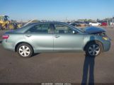 TOYOTA CAMRY LE photo