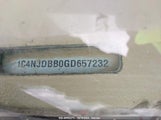 JEEP COMPASS SPORT 1C4NJDBB0GD****** fotografie