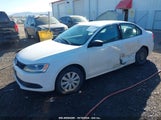 VOLKSWAGEN JETTA 2.0L S 3VW1K7AJXEM****** снимка