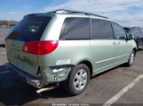 TOYOTA SIENNA XLE снимка