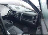 RAM 1500 CLASSIC TRADESMAN 4X4 5'7 BOX 3C6RR7KG6NG****** fotografie