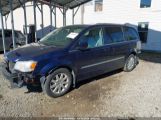 CHRYSLER TOWN & COUNTRY TOURING photo