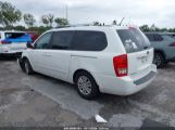 KIA SEDONA LX снимка