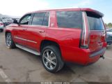 CADILLAC ESCALADE LUXURY снимка