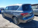 INFINITI QX80 photo