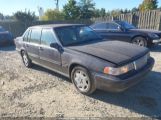 VOLVO 960 photo