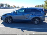 TOYOTA HIGHLANDER XLE 5TDJZRFH6KS****** снимка