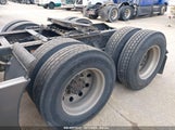 VOLVO VN VNL 4V4NC9TJ7CN****** снимка